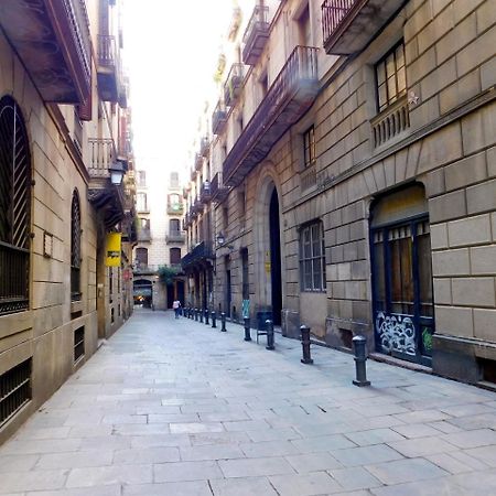 Pension Mariluz Barcelona Exterior photo